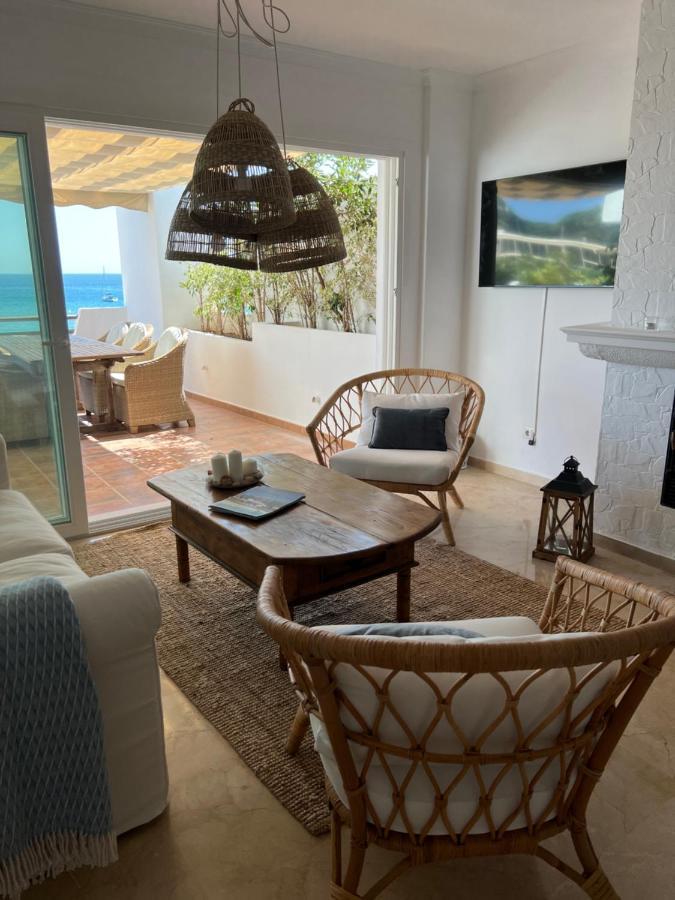 Playa Cristo Amazing Beach Terrace Appartment Estepona Exteriör bild