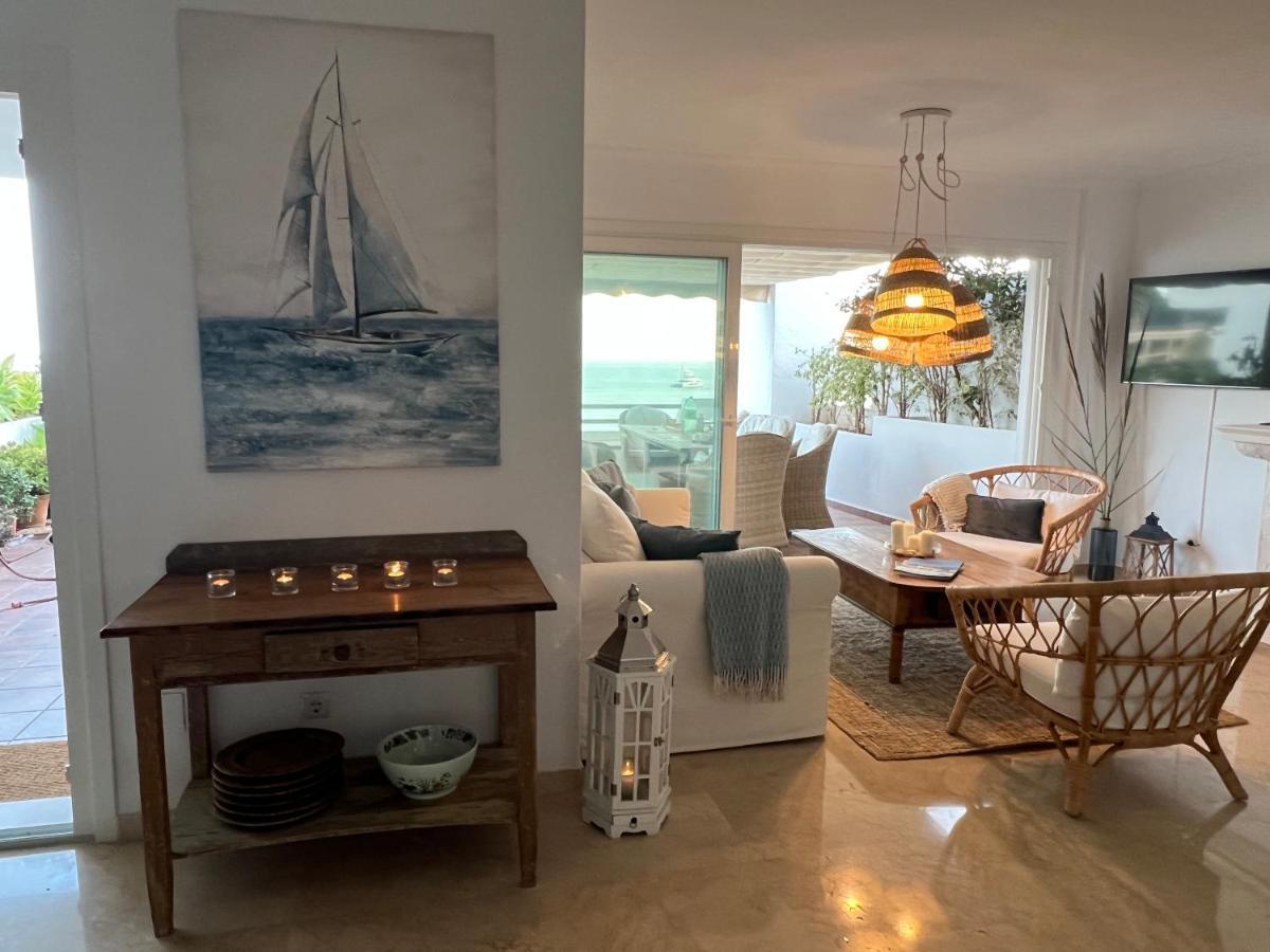 Playa Cristo Amazing Beach Terrace Appartment Estepona Exteriör bild
